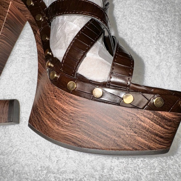 JLO by Jennifer Lopez Brown Gandet Platform Sandal - Picture 6 of 8